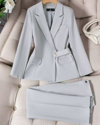 تصویر  کت و شلوار رسمی زنانه